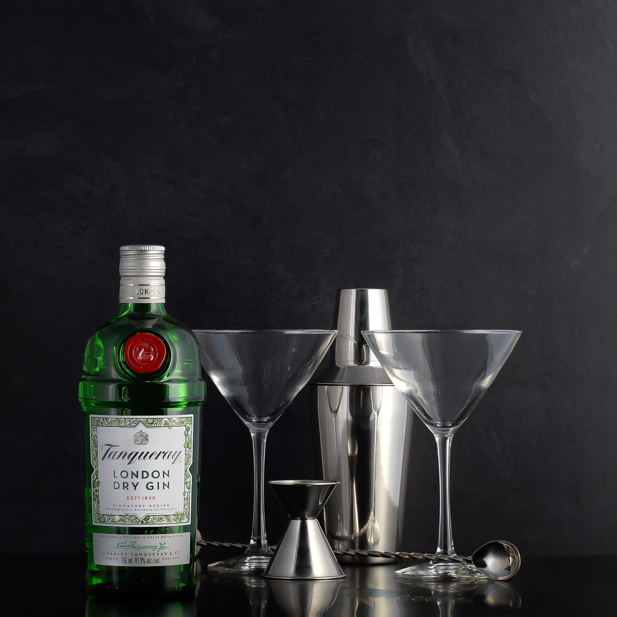Tanqueray Gin Classic Martini Gift Set