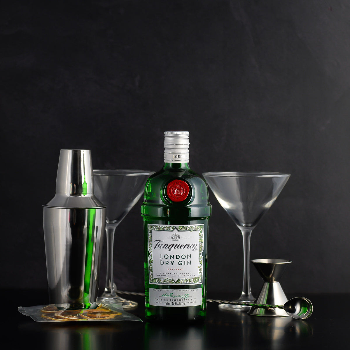 Tanqueray Gin Classic Martini Gift Set